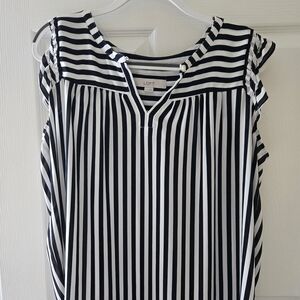 LOFT Women's Black and White Striped Blouse